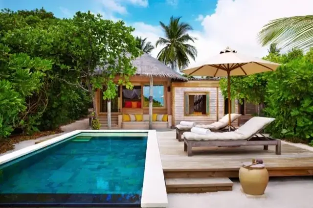 Family Beach Villa with Pool